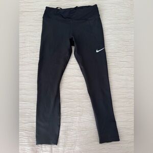 Nike Dri-Fit leggings 3/4th length, size Small